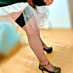 Merrill's Chat & Dating Profile