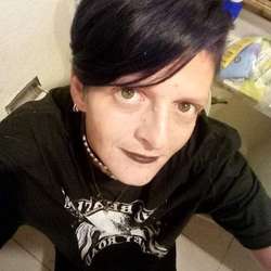 Morningstarr's Chat & Dating Profile