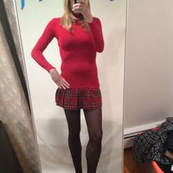 NJSchoolGirlCD's Chat & Dating Profile