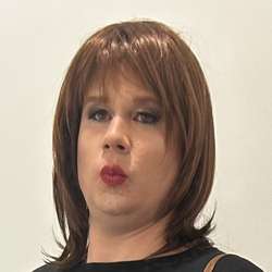 NadiaNJ's Chat & Dating Profile