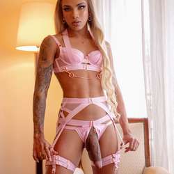 NeatEducator9368's Chat & Dating Profile