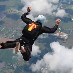 Nikhil890's Chat & Dating Profile