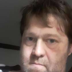 Pantybuldge's Chat & Dating Profile