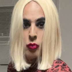 RhondaH's Chat & Dating Profile