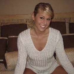 Rose449's Chat & Dating Profile