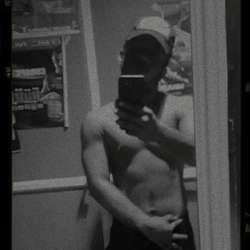 Secyydick's Chat & Dating Profile