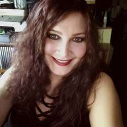 SelinaFaith's Chat & Dating Profile