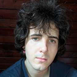 Seraphine's Chat & Dating Profile