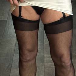 SissyToni's Chat & Dating Profile