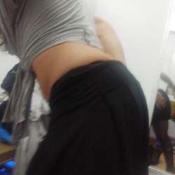 Sissyslutoncoca's Chat & Dating Profile