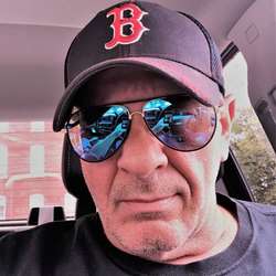 Stallion's Chat & Dating Profile