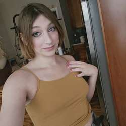 Tanandra's Chat & Dating Profile