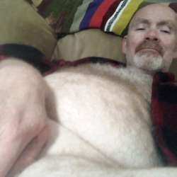 Tiny7447's Chat & Dating Profile