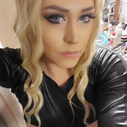 Tranpearl's Chat & Dating Profile