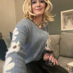 TriciaS's Chat & Dating Profile