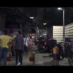 Vivienne's Chat & Dating Profile