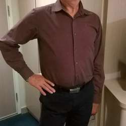 Yarni's Chat & Dating Profile