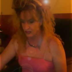 bicdftworth's Chat & Dating Profile