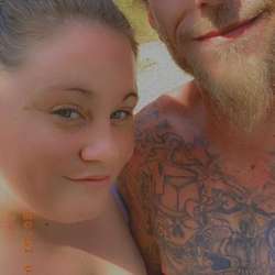 ch33ch3rz's Chat & Dating Profile