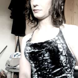erintewfik's Chat & Dating Profile