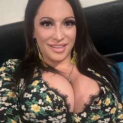 joannawill02's Chat & Dating Profile