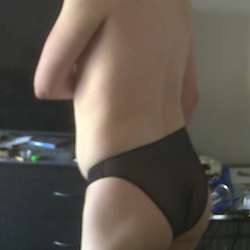 justlookincurius's Chat & Dating Profile