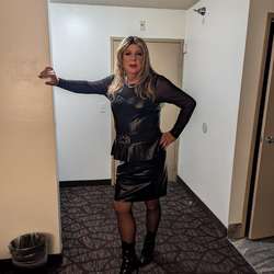 kaydresser's Chat & Dating Profile