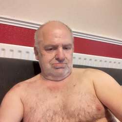 kevin9599's Chat & Dating Profile