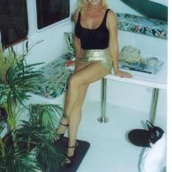 laney33's Chat & Dating Profile