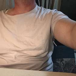 mary45157's Chat & Dating Profile