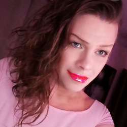 shakecake2000's Chat & Dating Profile