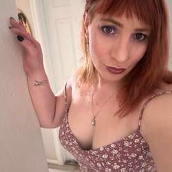 sharon14's Chat & Dating Profile