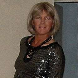 sharonw's Chat & Dating Profile