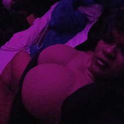 sheilacabrera91's Chat & Dating Profile