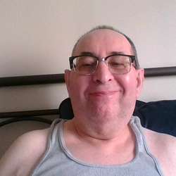 sweetlisa54's Chat & Dating Profile