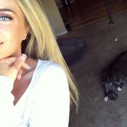 vanessalove's Chat & Dating Profile